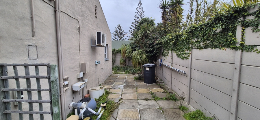To Let 3 Bedroom Property for Rent in Waves Edge Western Cape